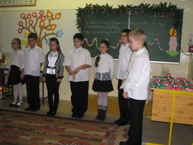 gal/Karacsony 3.a/img_4109.jpg